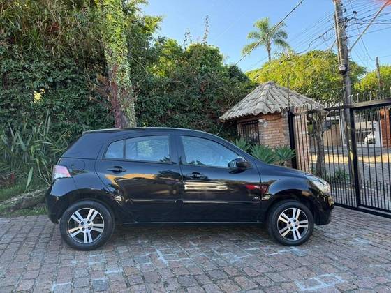 CHEVROLET AGILE 1.4 MPFI LTZ 8V FLEX 4P MANUAL